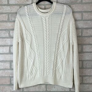 Pull & Bear Cozy off-White Cable Knit Sweater size M